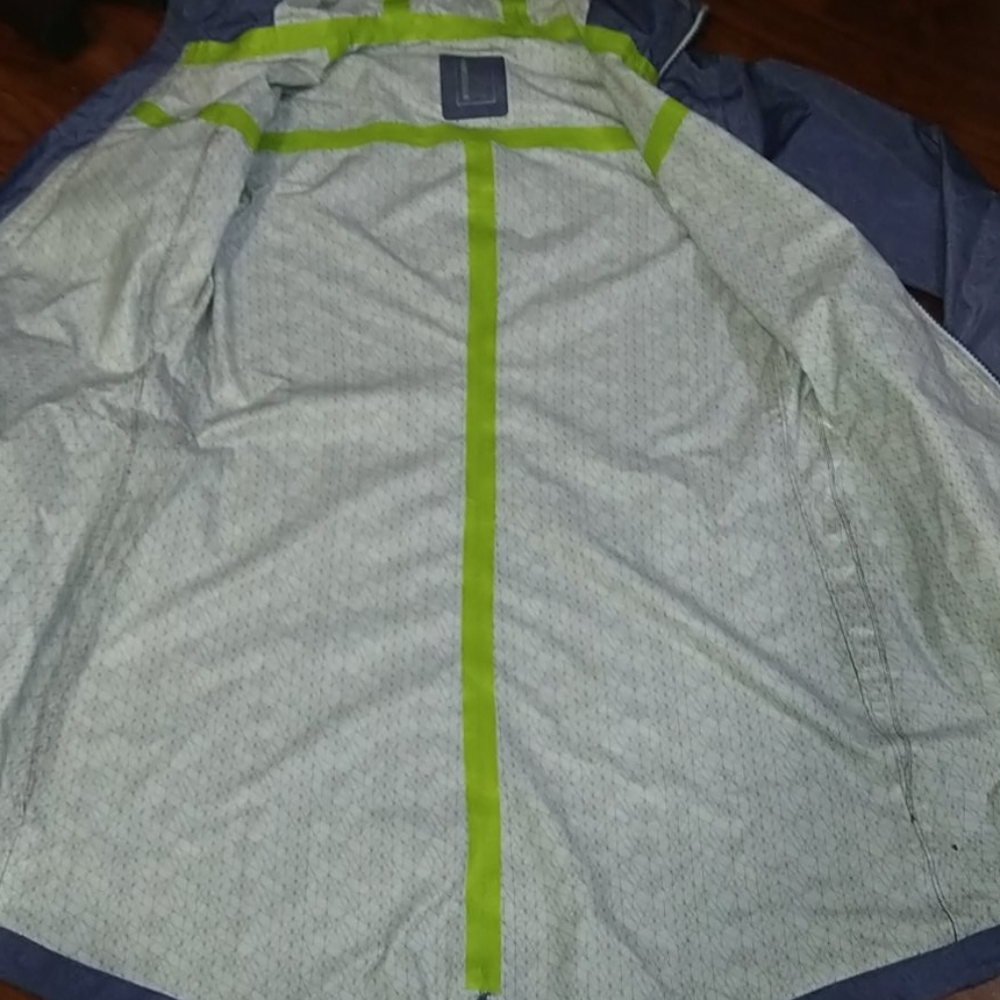 Beautiful MONDETTA rain jacket - Picture 4 of 7